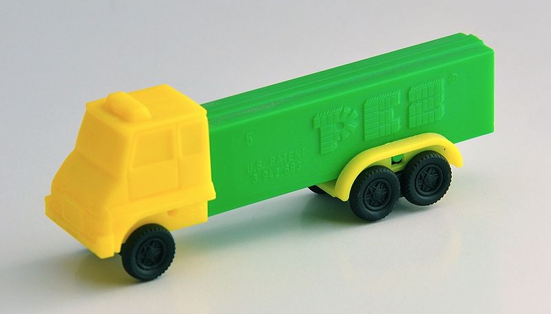File:NF-39-Green-D-Truck.jpg