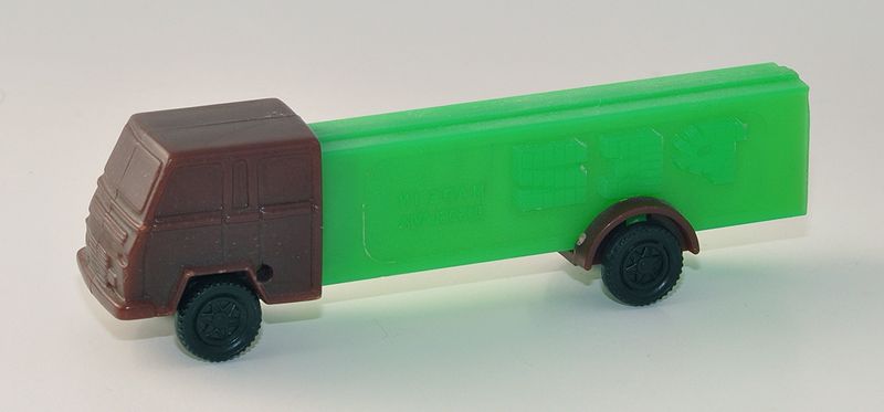 File:NF-39-Green-A-Truck.jpg